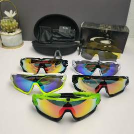 Picture of Oakley Sunglasses _SKUfw66124591fw